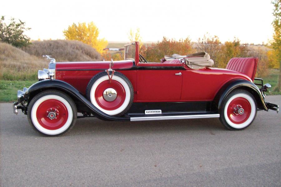  Packard Standard Eight Model 833 Convertible Coupe 1931 года  (фото 4 из 4)
